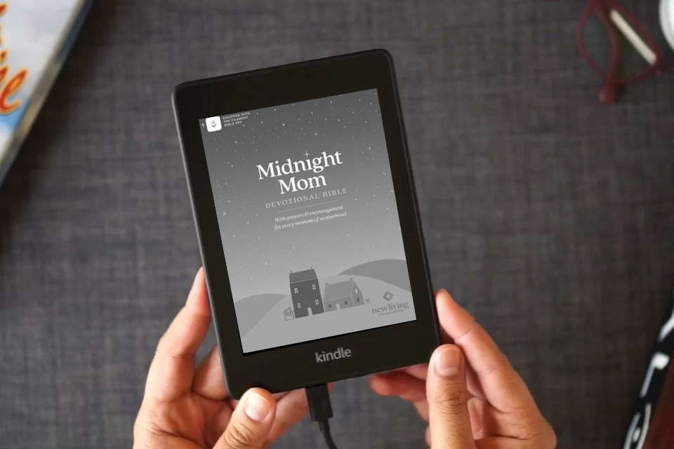 Read Online NLT Midnight Mom Devotional Bible (Softcover, Red Letter, Filament Enabled): With Prayers and Encouragement for Every Moment of Motherhood as a Kindle eBook