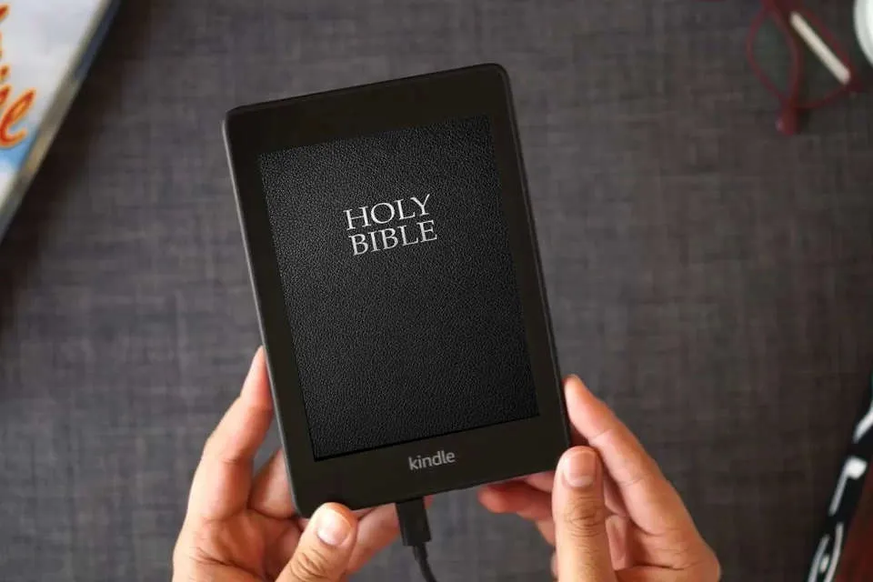 Read Online KJVER Gift and Award Holy Bible, Black Ultrasoft: (King James Version Easy Read, Red Letter) as a Kindle eBook